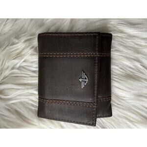 Dockers Brown Leather Trifold Wallet with Stitch Detailing